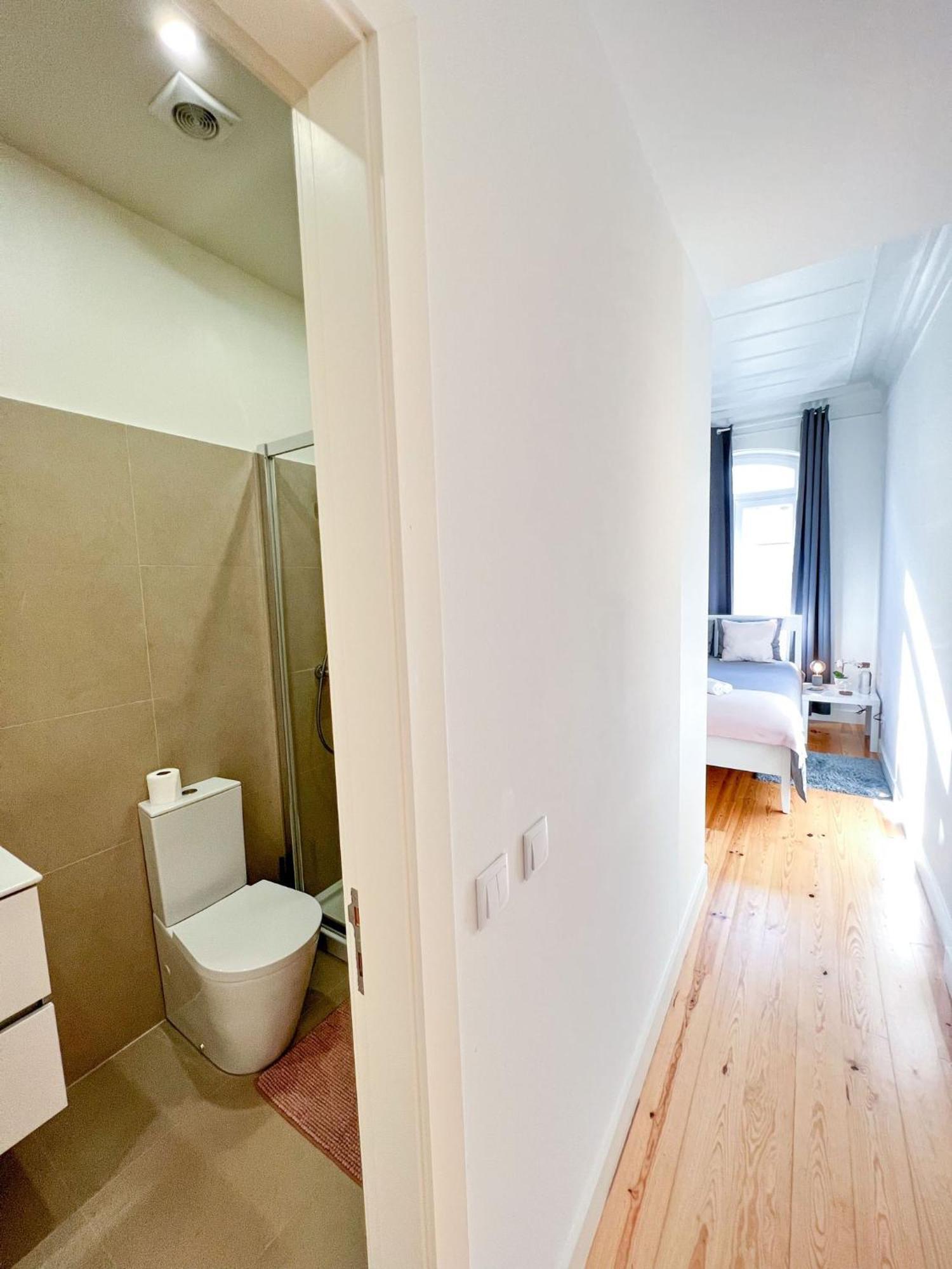 Cozy Room With Privative Bathroom On Rua Augusta Lisboa Ngoại thất bức ảnh